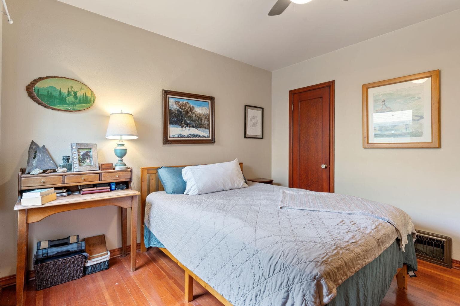 Photo of 555 SW 14th Street 10 of 24