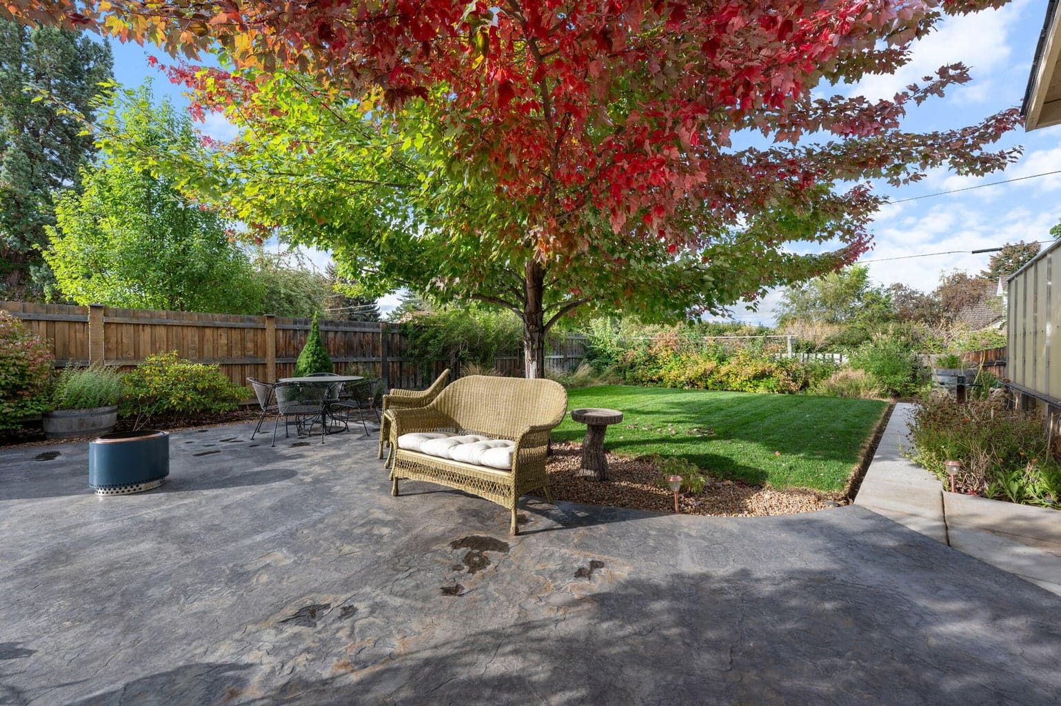 Photo of 555 SW 14th Street 20 of 24