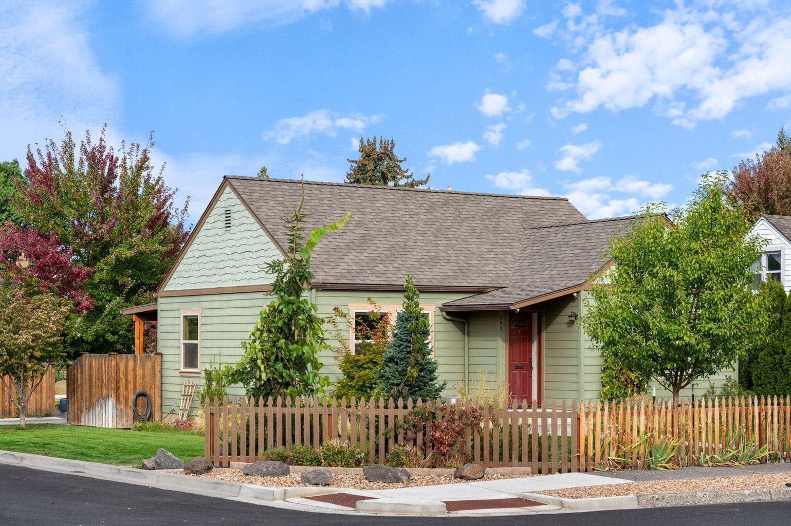 Photo of 555 SW 14th Street 24 of 24