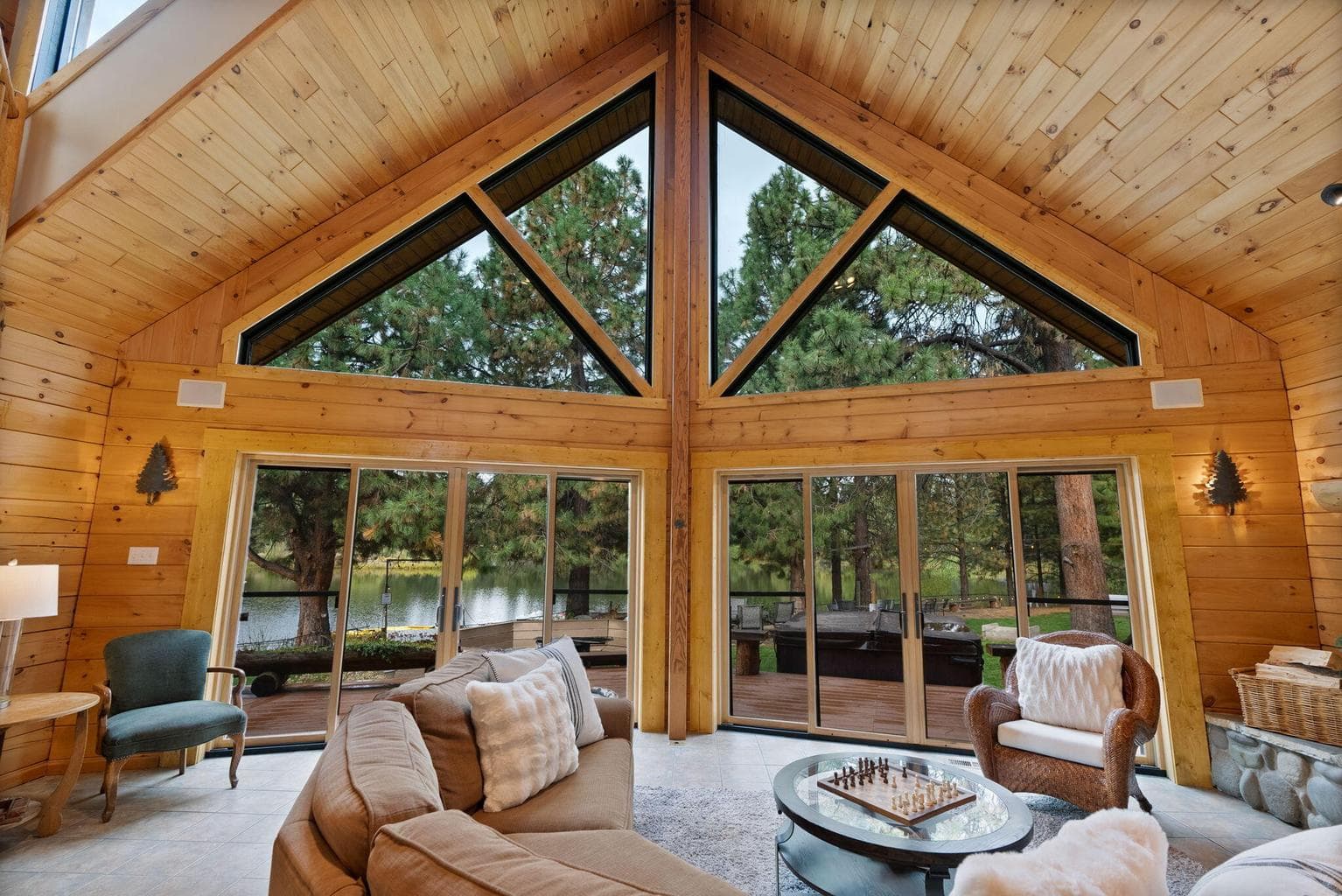 The perfect space to gather with access to back deck for seamless indoor/outdoor entertainment.