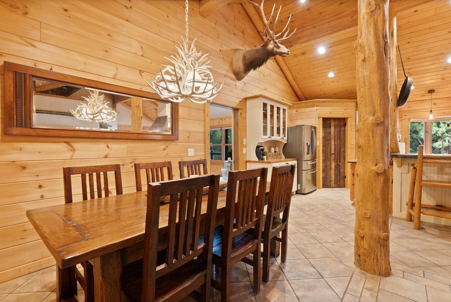 Plenty of space to accommodate large gatherings.