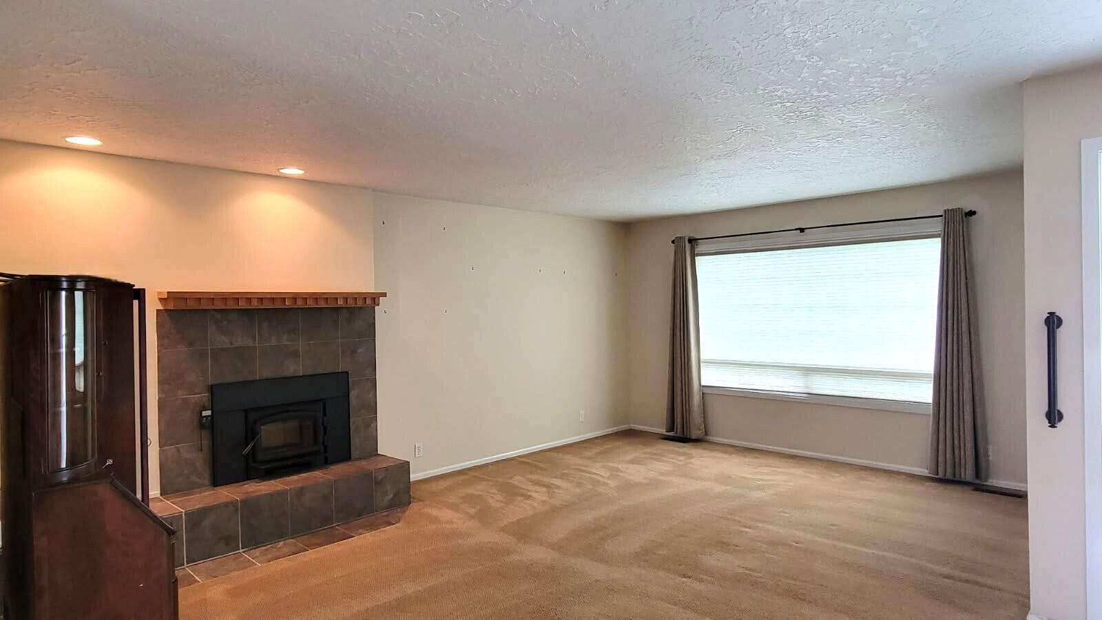 Photo of 320 Beaver 4 of 32