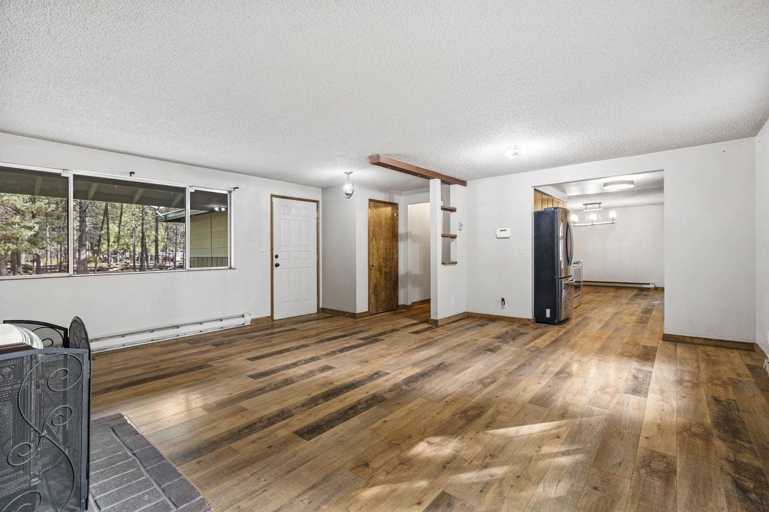 Photo of 15969 Green Forest Road 4 of 25