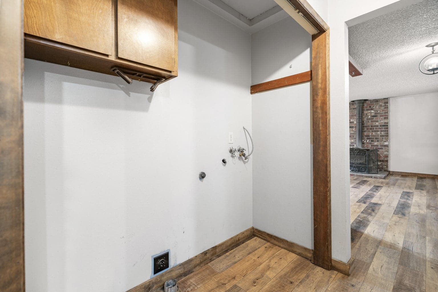 Photo of 15969 Green Forest Road 10 of 25