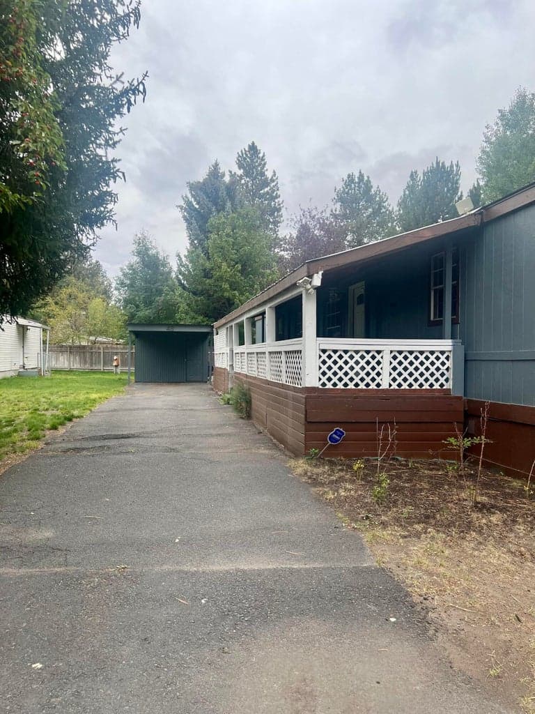 Photo of 61445 27th 4 of 24