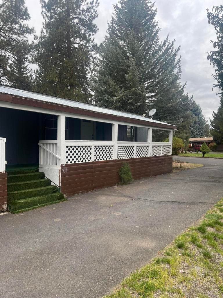 Photo of 61445 SE 27th Street 6 of 24