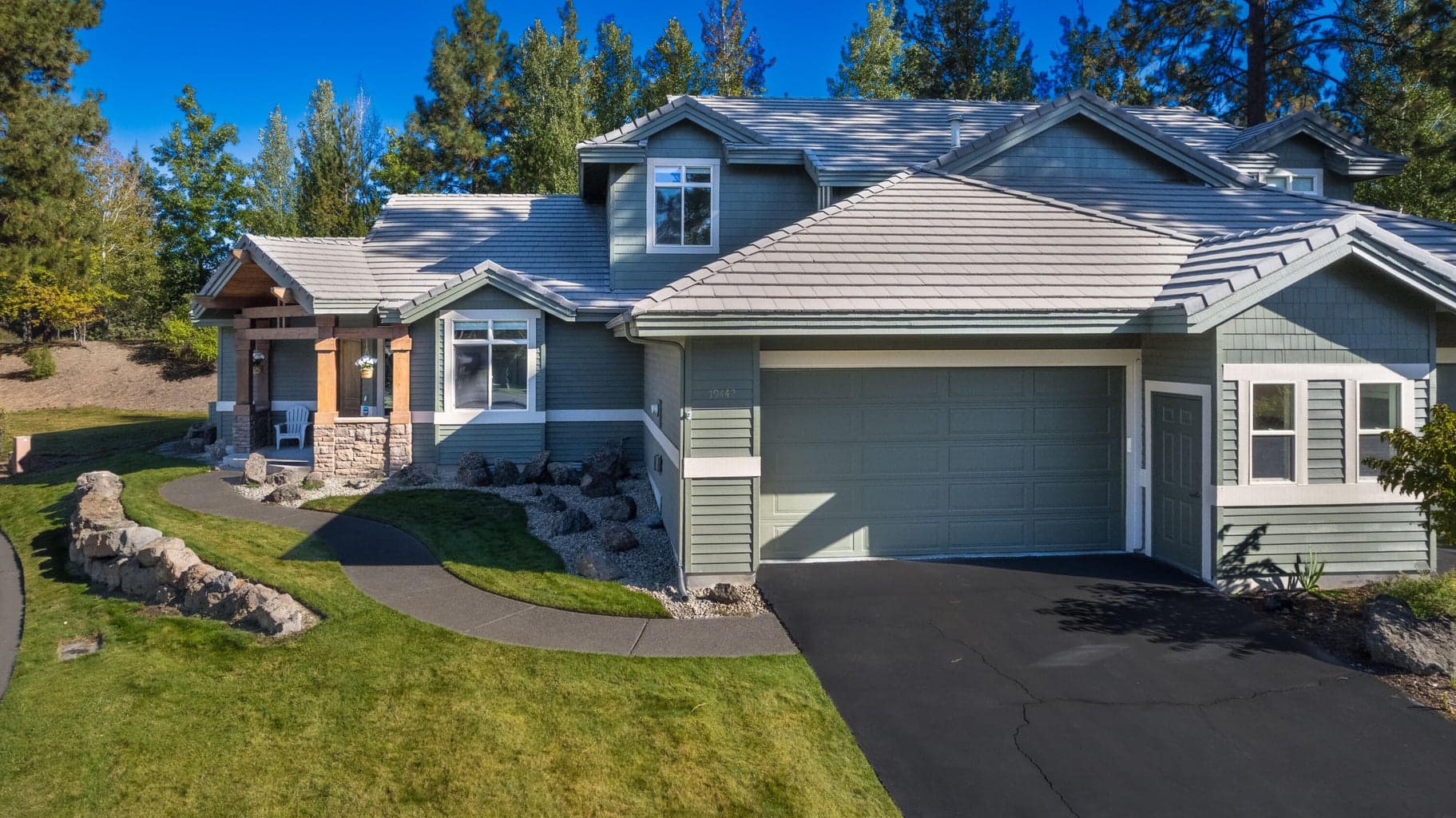 The sellers have recently completed new firewise landscaping around the home