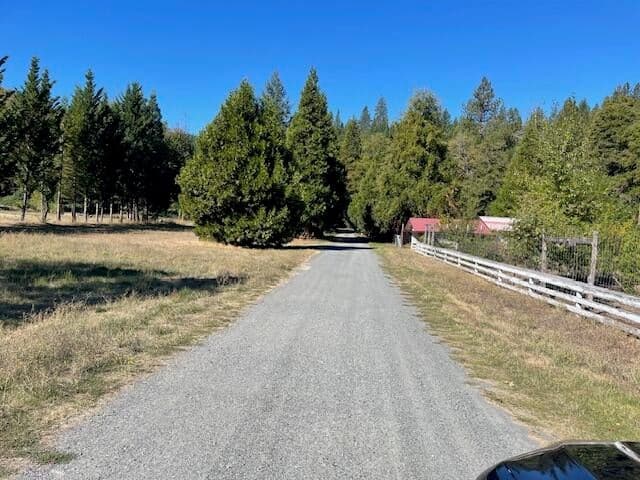 8000 Thompson Creek