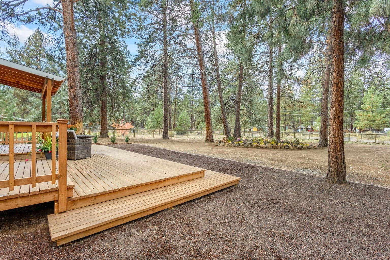 Photo of 60061 Navajo Road 22 of 37