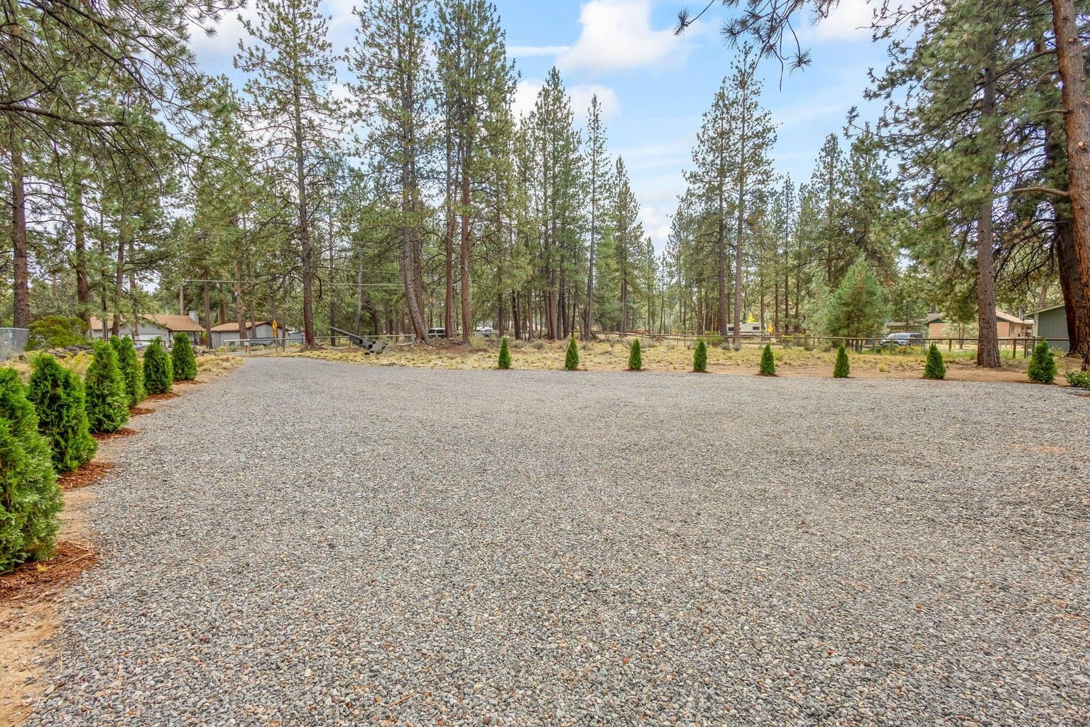 Photo of 60061 Navajo Road 27 of 37