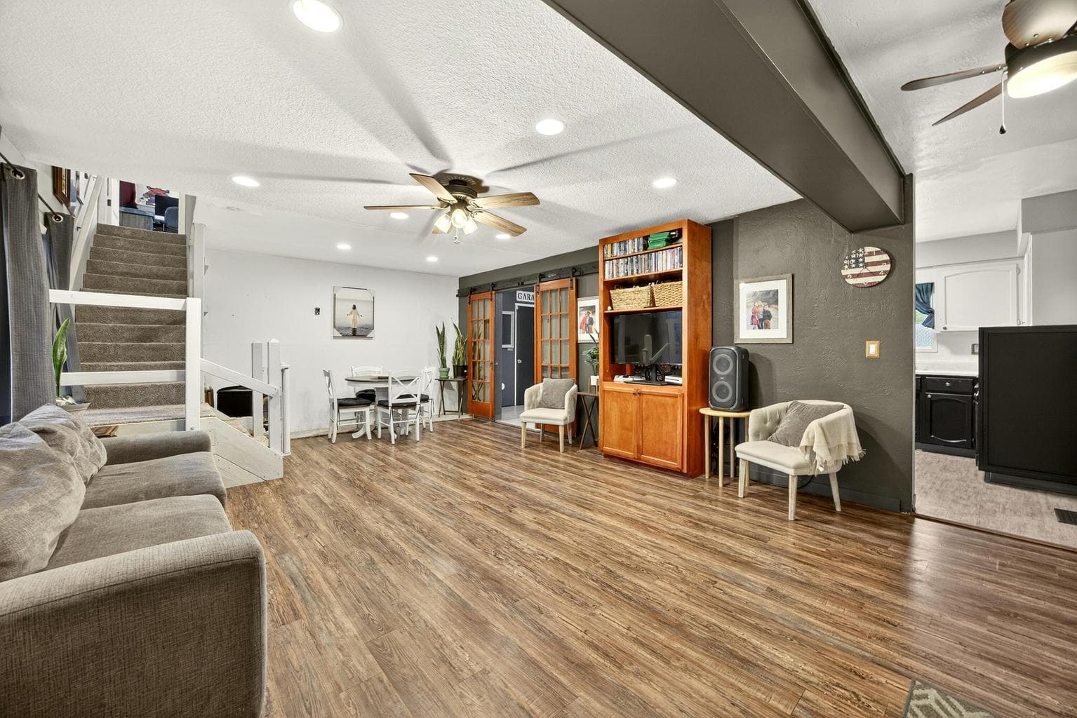 Photo of 342 Hazel 4 of 26
