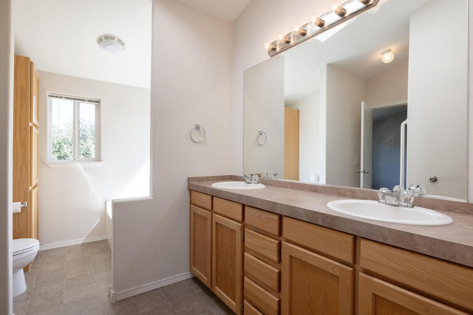 primary suite bathroom