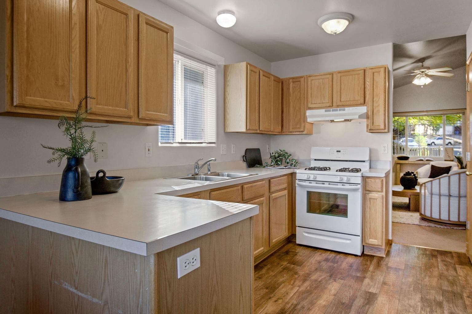 Photo of 1473 NE Mable Court 6 of 25