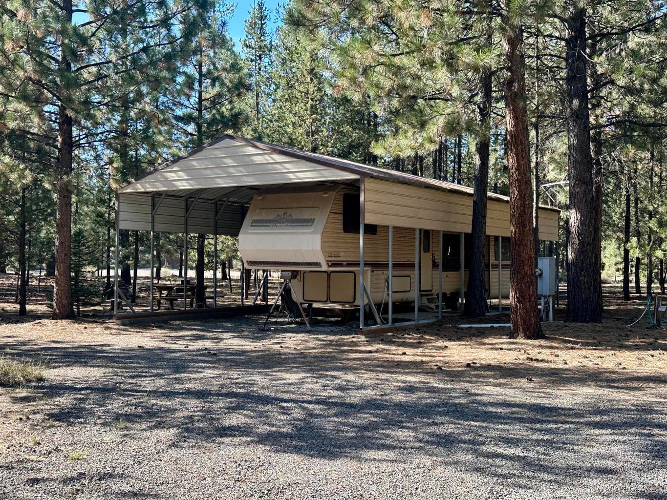 Photo of 52880 Sunrise Boulevard 8 of 22
