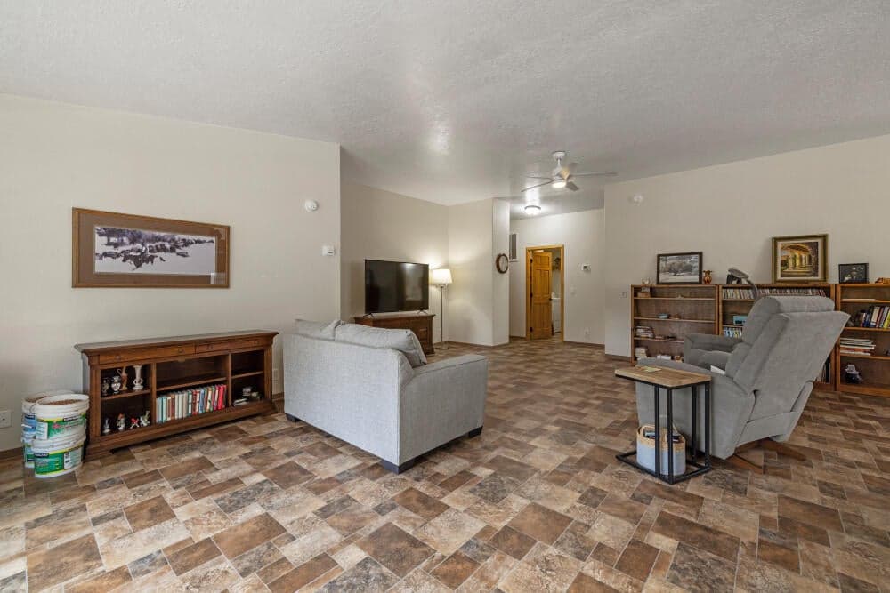 Photo of 22929 Horseshoe 3 of 63
