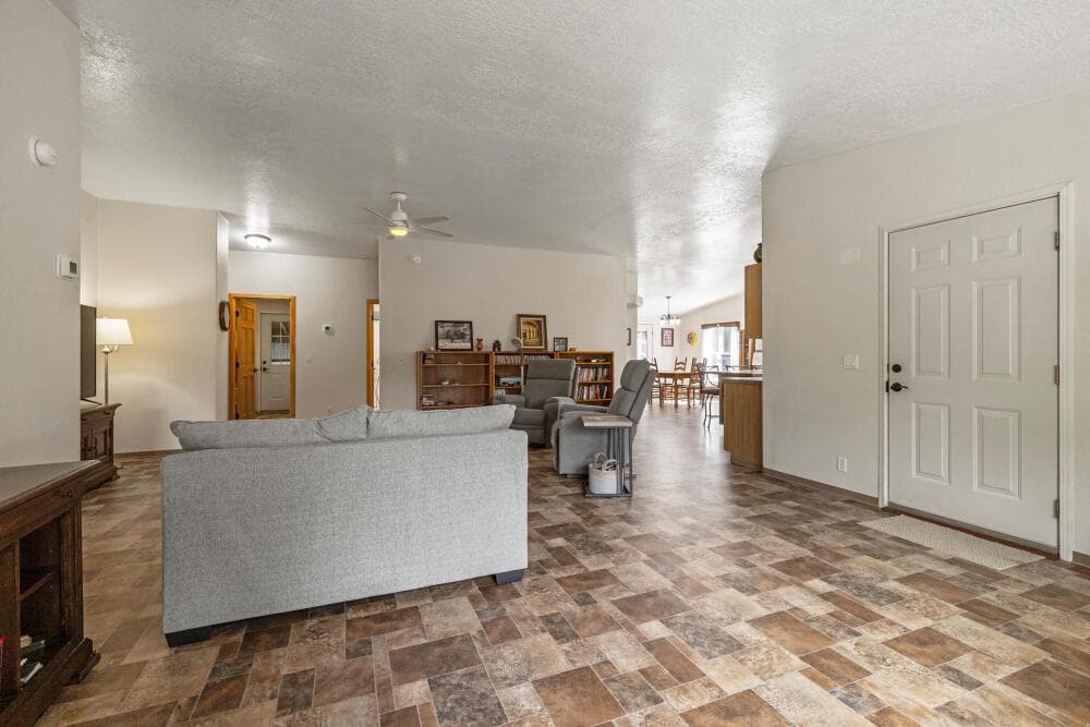 Photo of 22929 Horseshoe 4 of 63