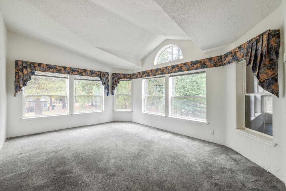 Photo of 22604 Horseshoe 3 of 74