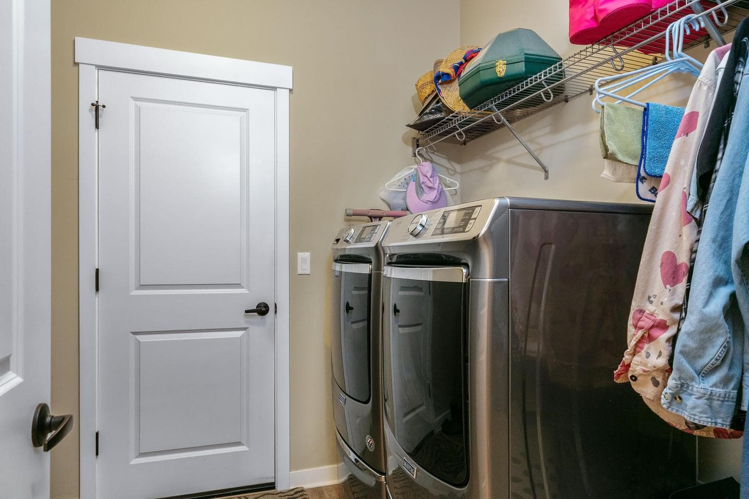 Photo of 1071 NE Sunrise Street 13 of 19