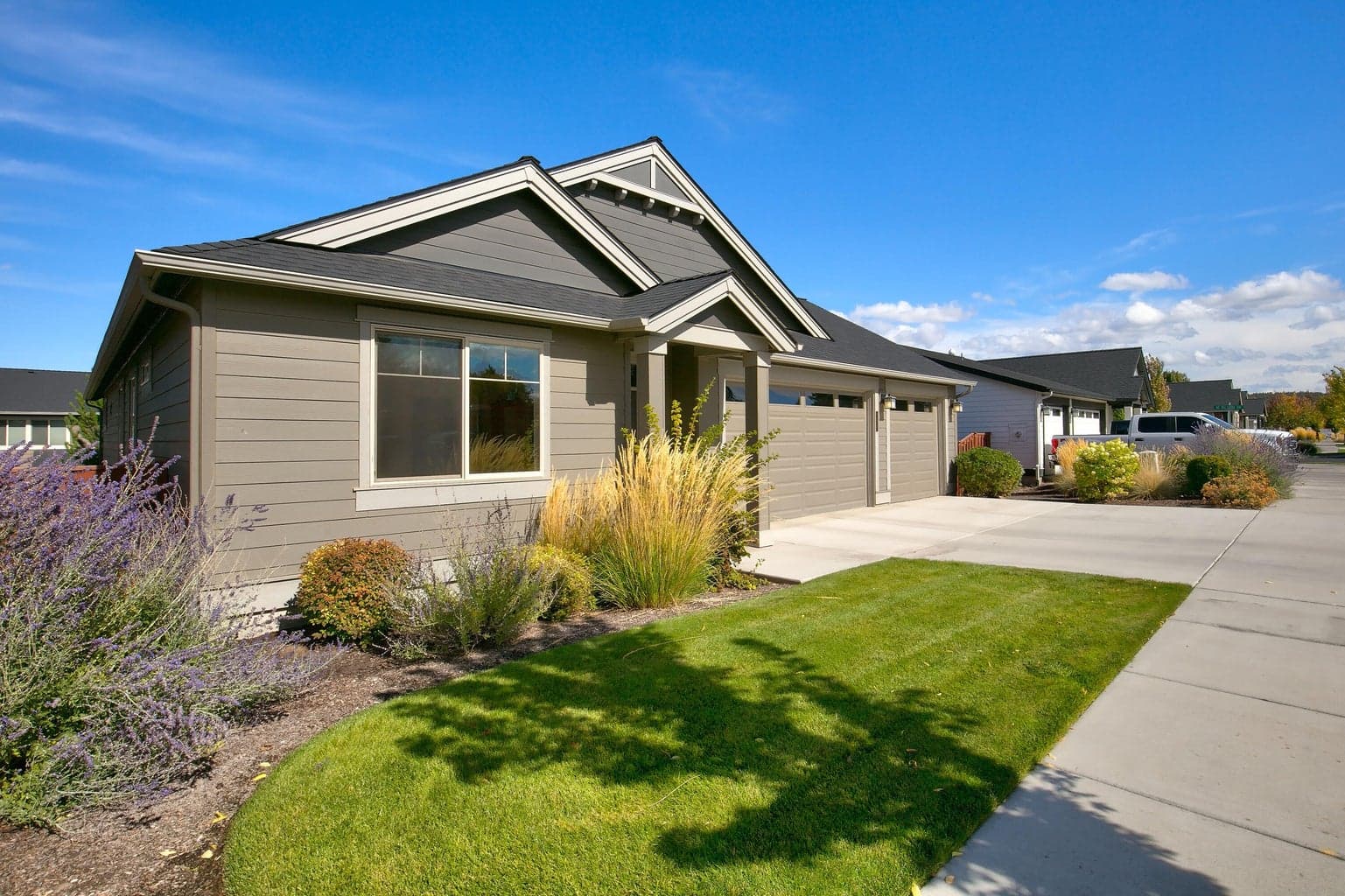 Photo of 1071 NE Sunrise Street 18 of 19