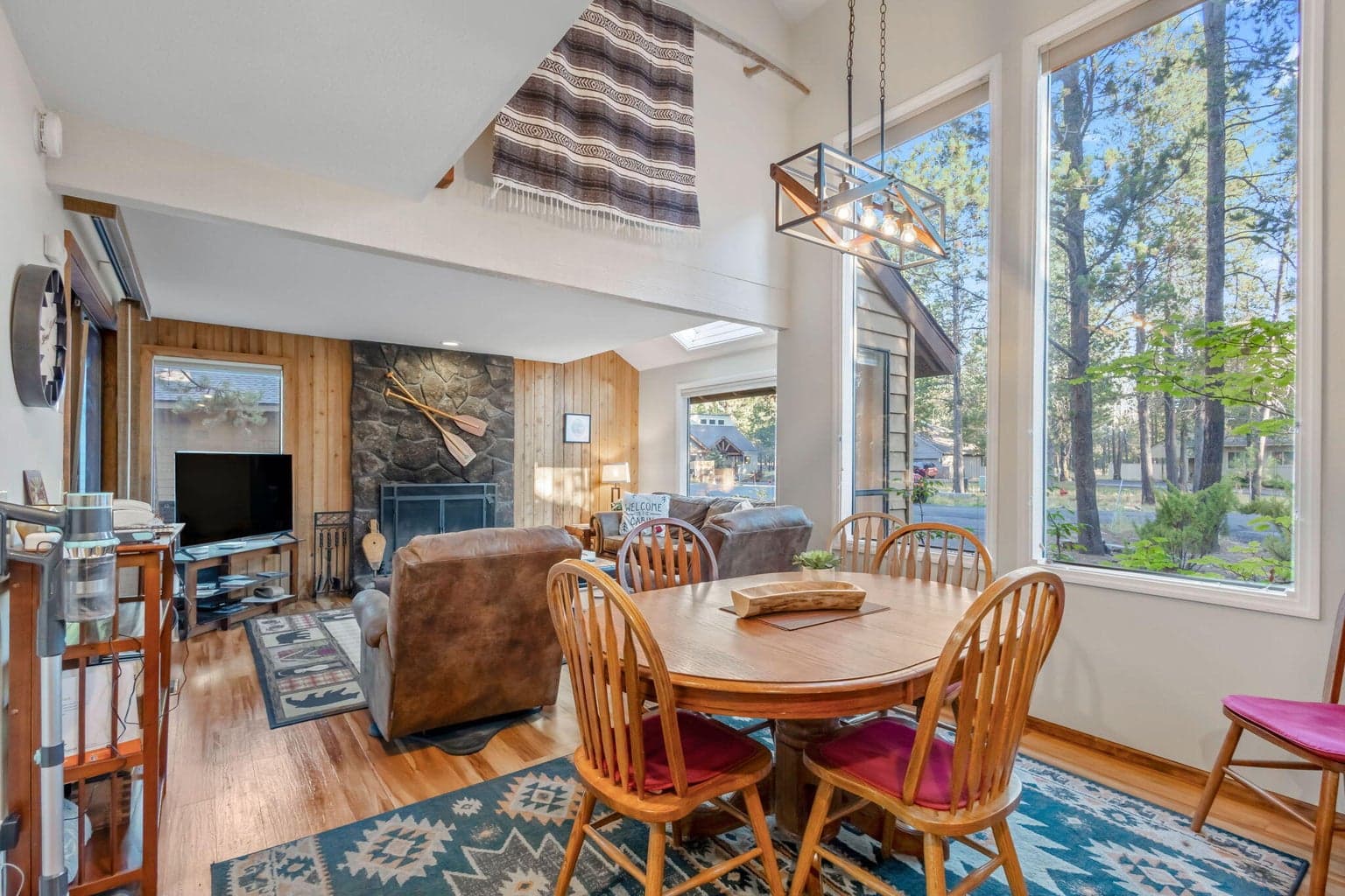 Abundant natural light
