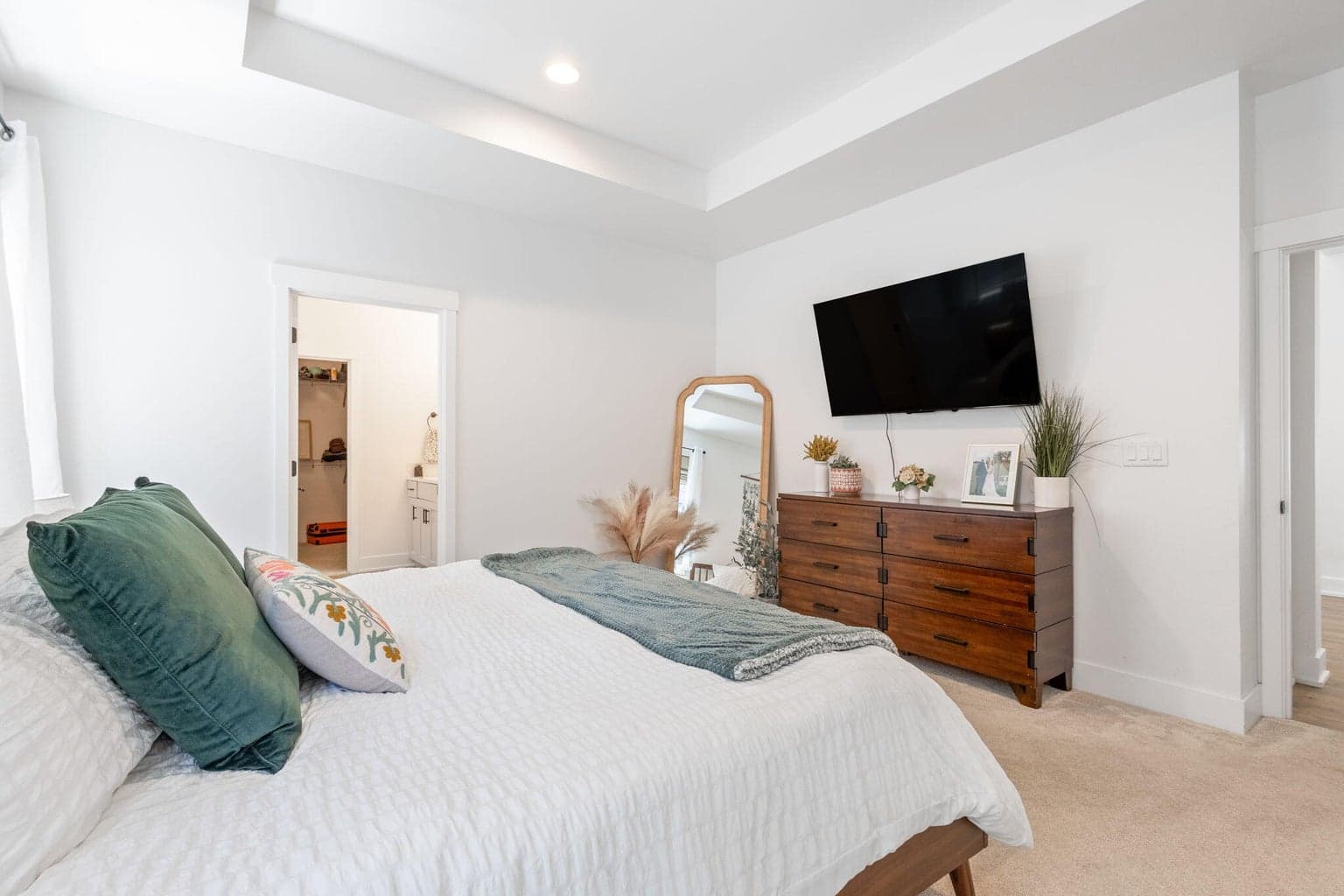 Photo of 4605 SW 36th Street 18 of 35