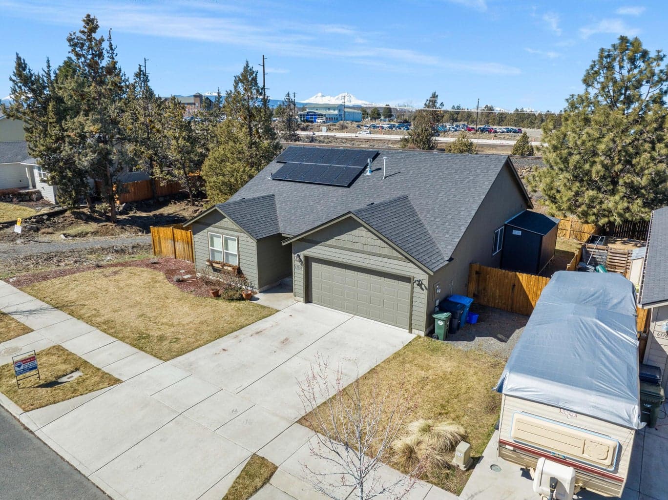 Photo of 63759 Hunters Circle 18 of 33
