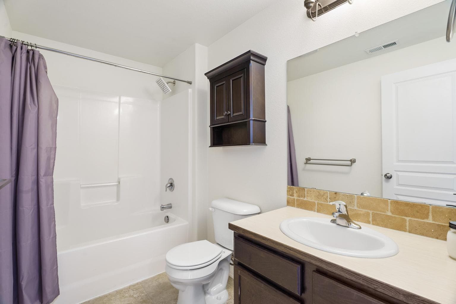 Photo of 63759 Hunters Circle 13 of 33