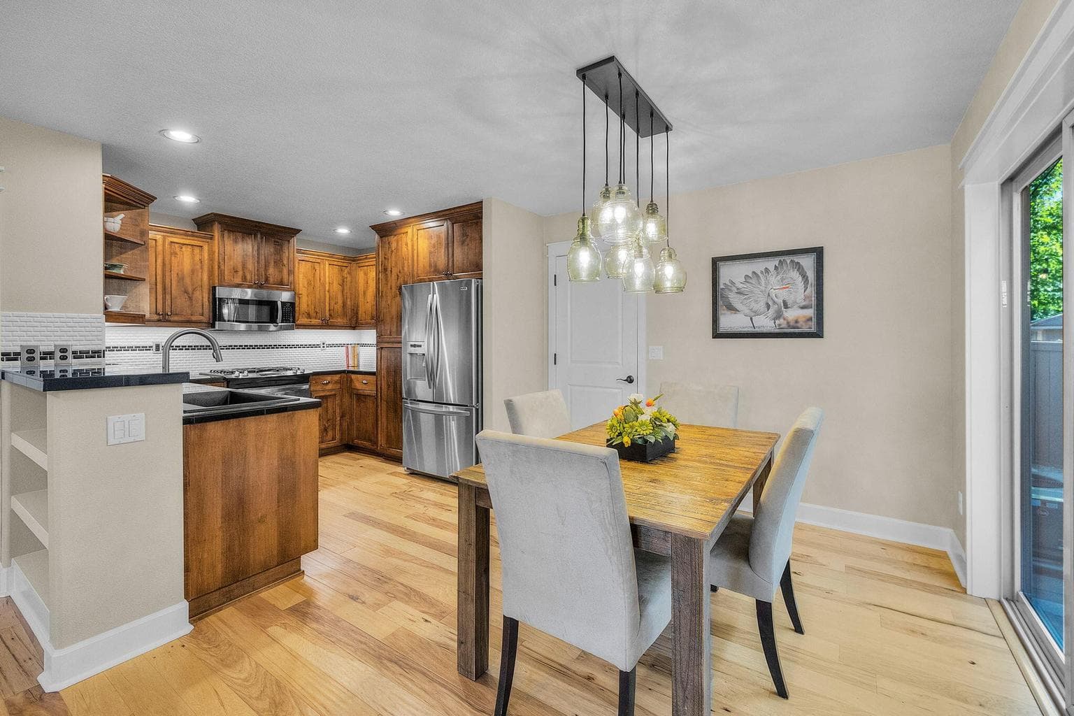 Photo of 1740 NW Harriman Street 14 of 58