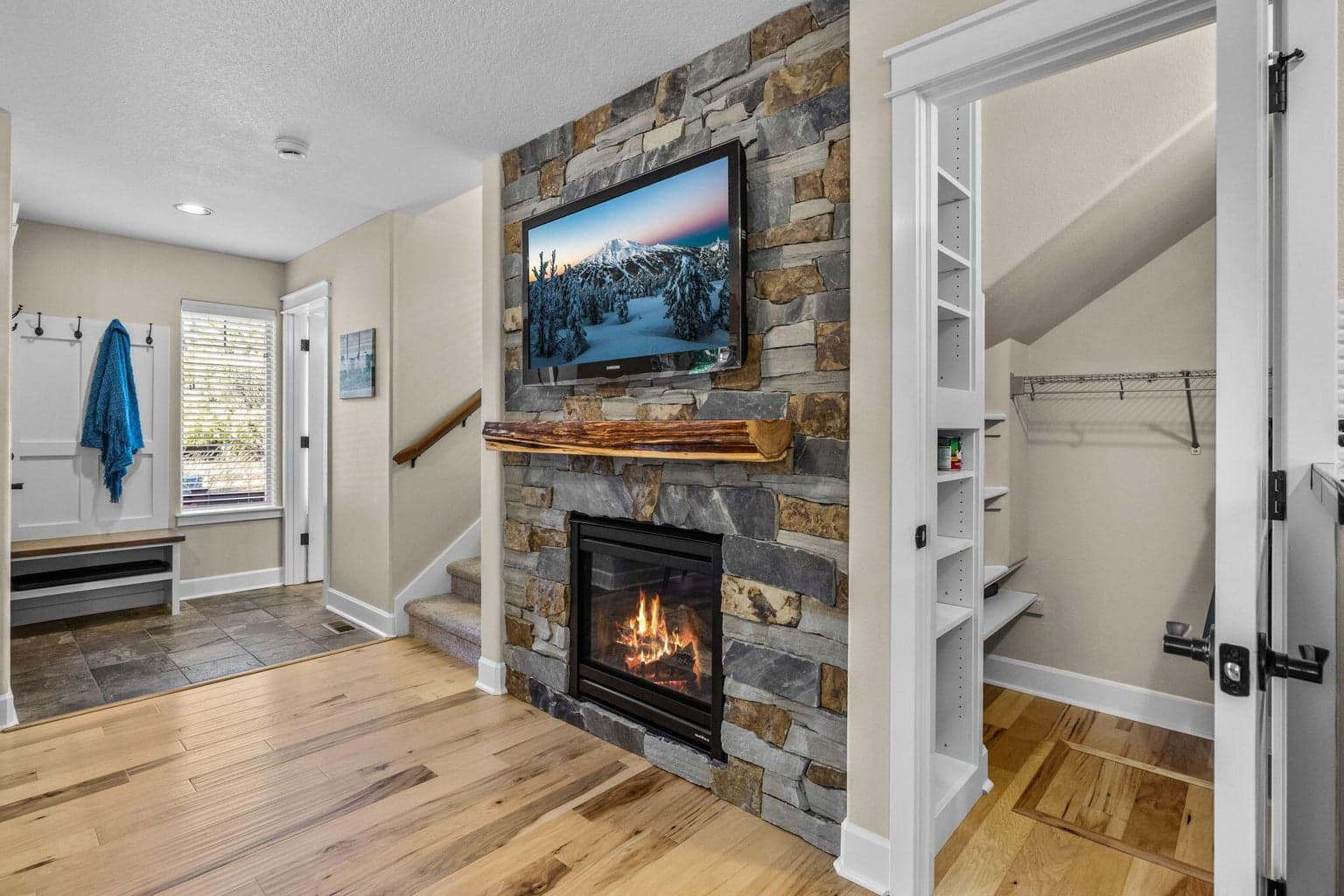 Photo of 1740 NW Harriman Street 19 of 58