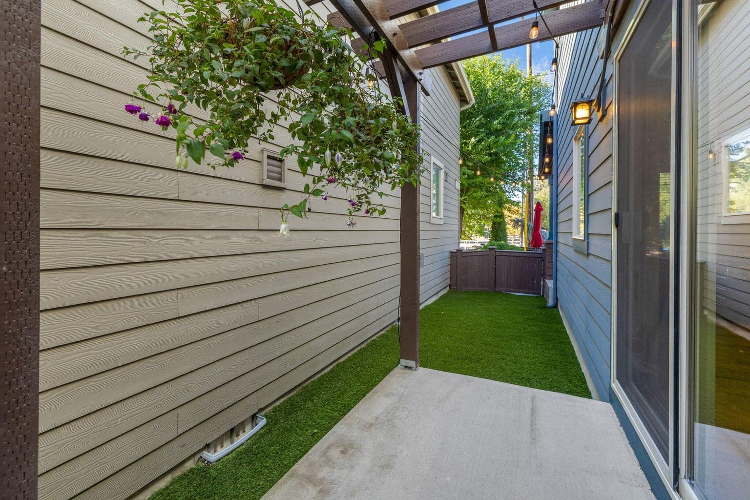 Photo of 1740 NW Harriman Street 25 of 58