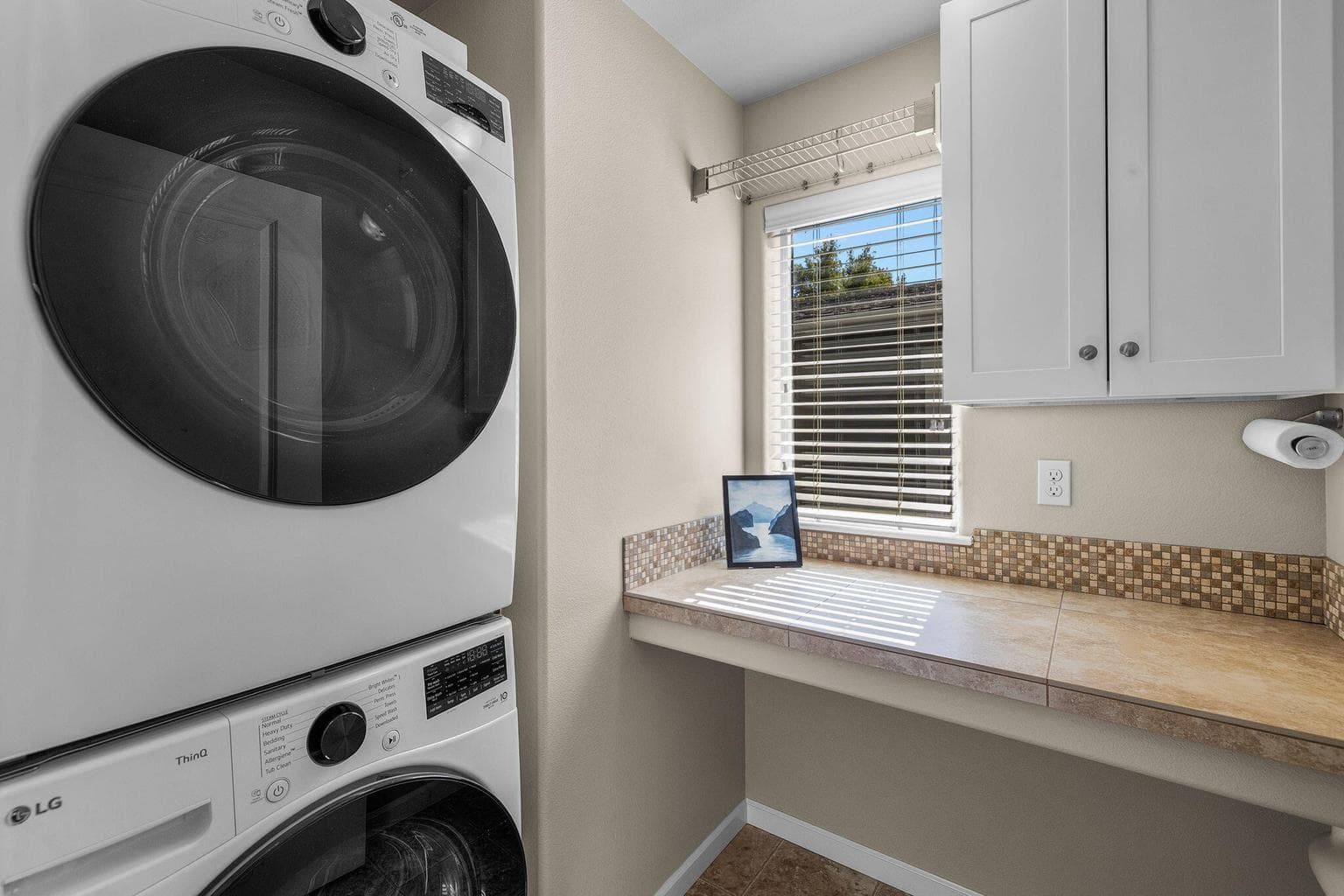 Photo of 1740 NW Harriman Street 37 of 58