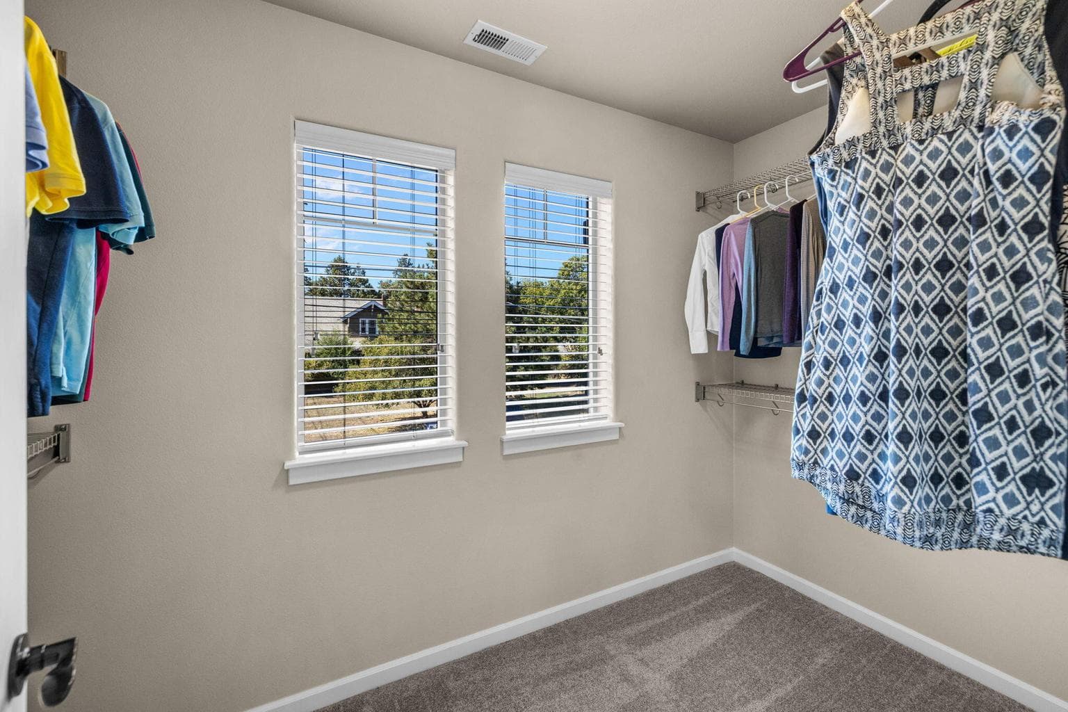 Photo of 1740 NW Harriman Street 41 of 58