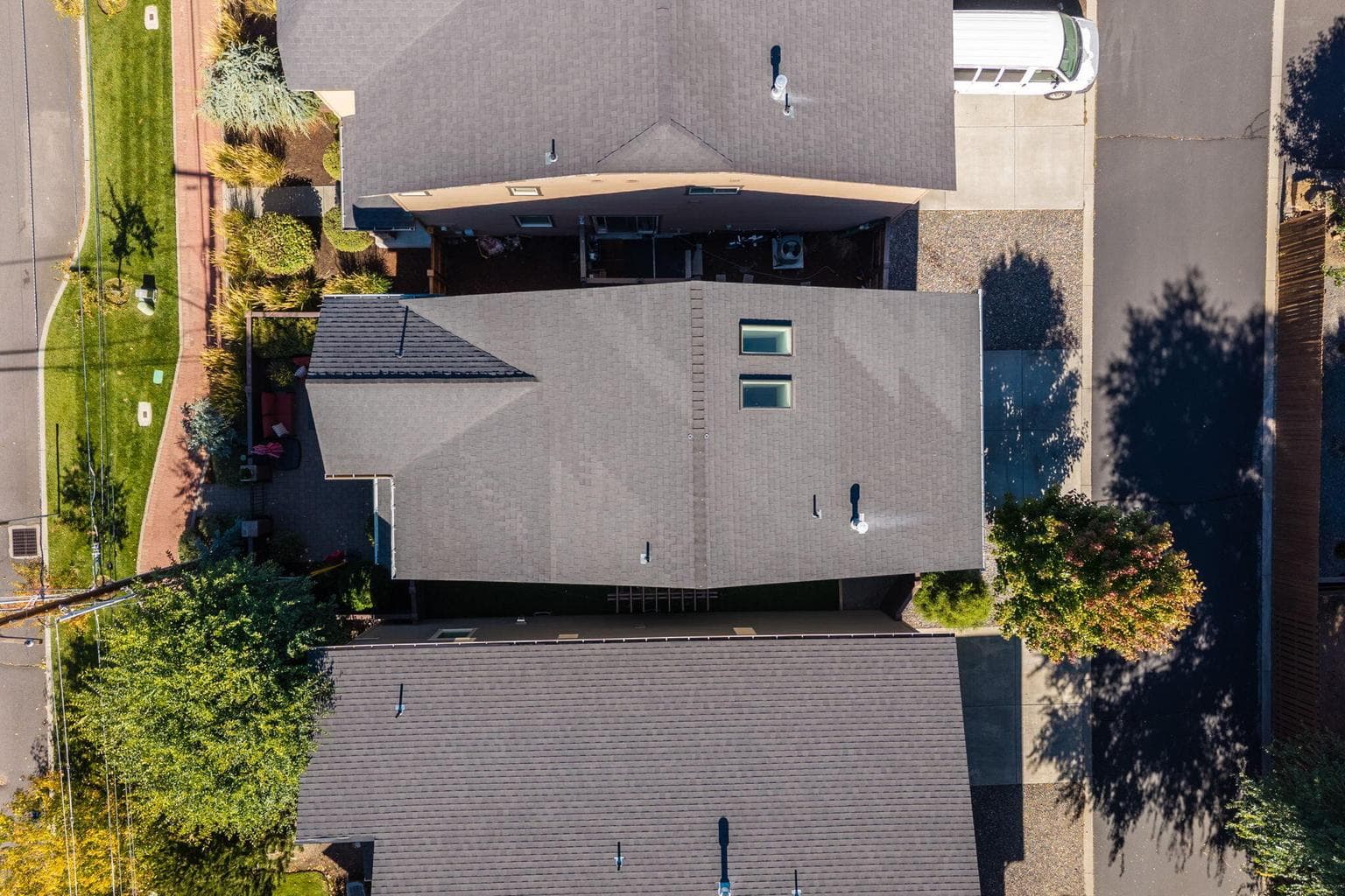 Photo of 1740 NW Harriman Street 57 of 58