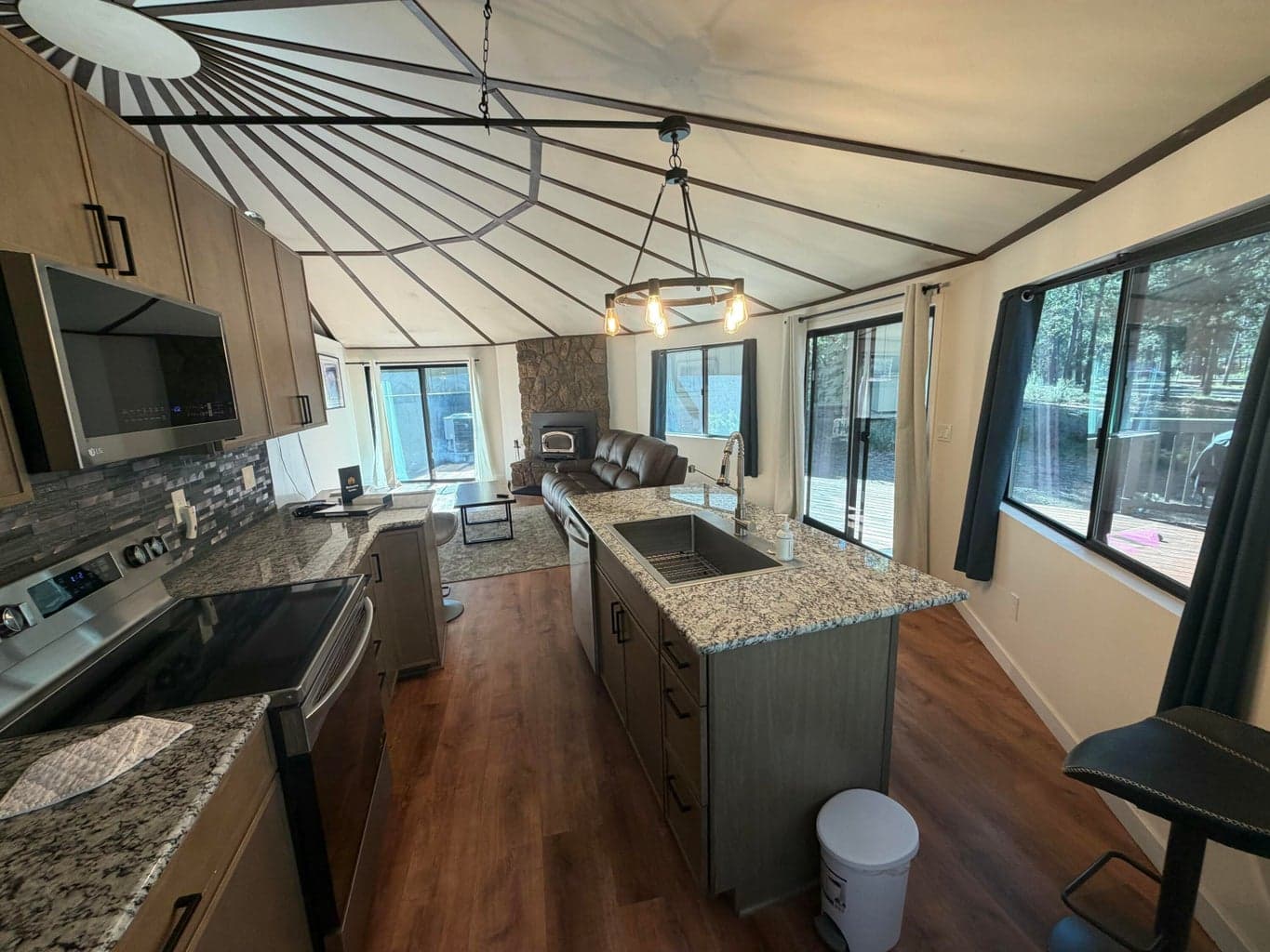 Photo of 57052 Deer Lane 6 of 29