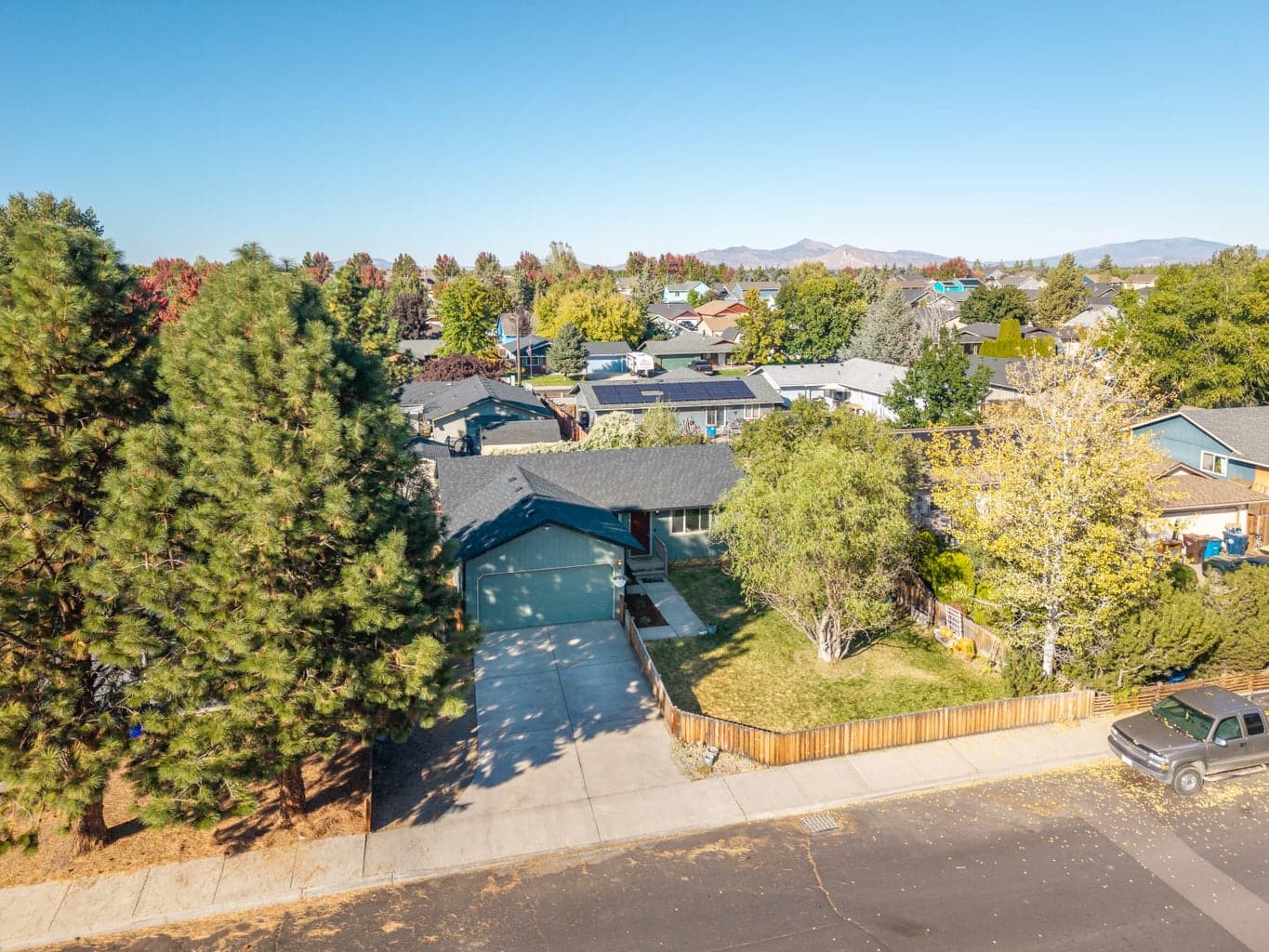 Photo of 3001 SW Pumice Place 23 of 26