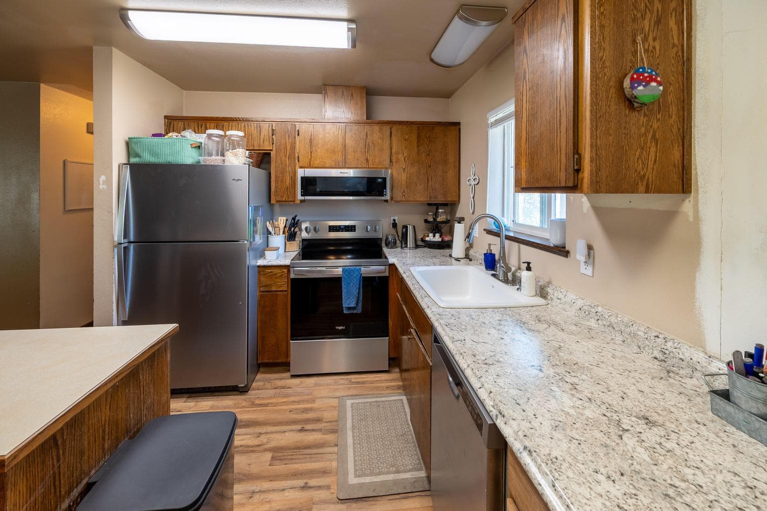 Photo of 3001 SW Pumice Place 7 of 26