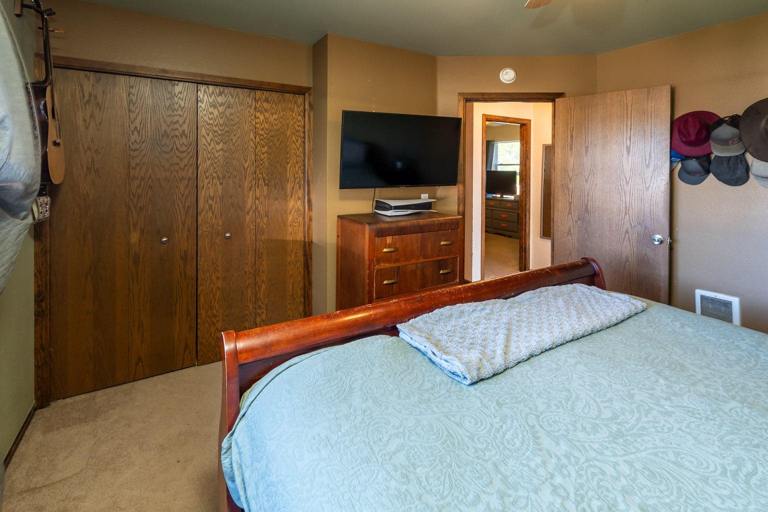 Photo of 3001 SW Pumice Place 9 of 26