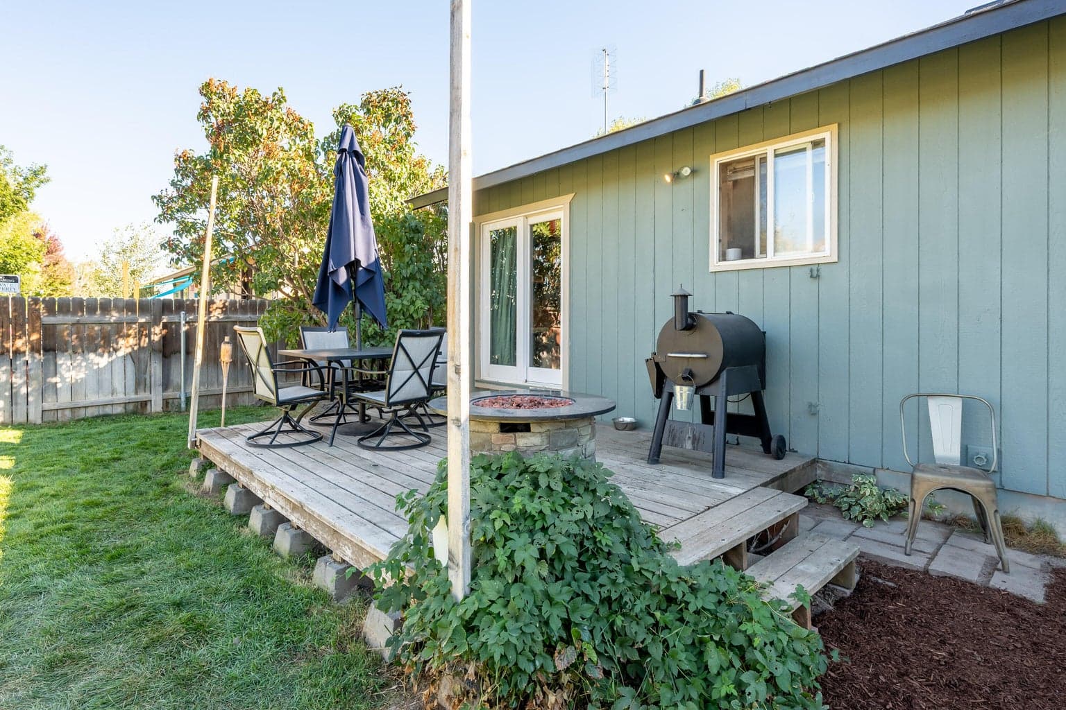 Photo of 3001 SW Pumice Place 14 of 26