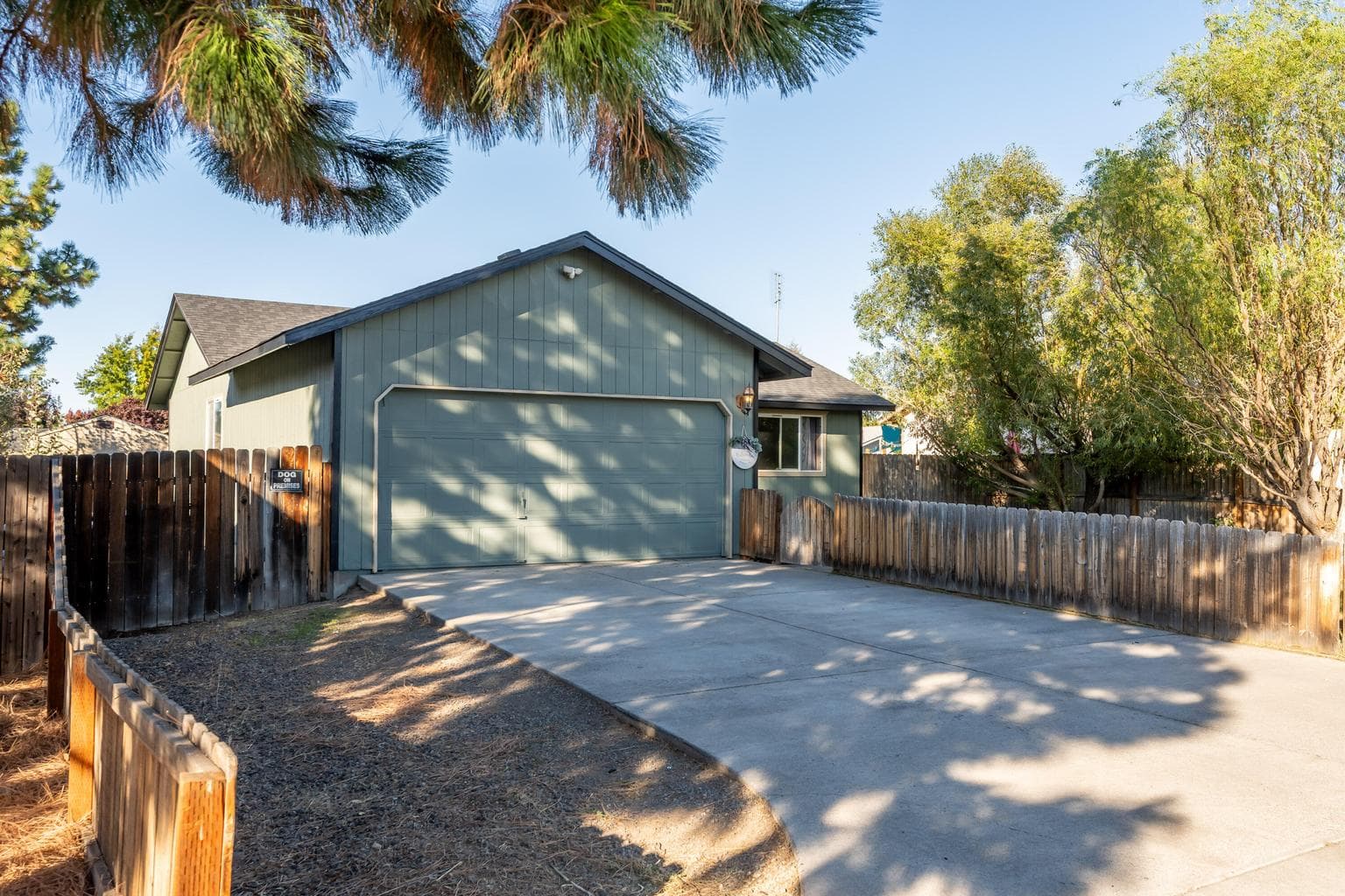Photo of 3001 SW Pumice Place 19 of 26