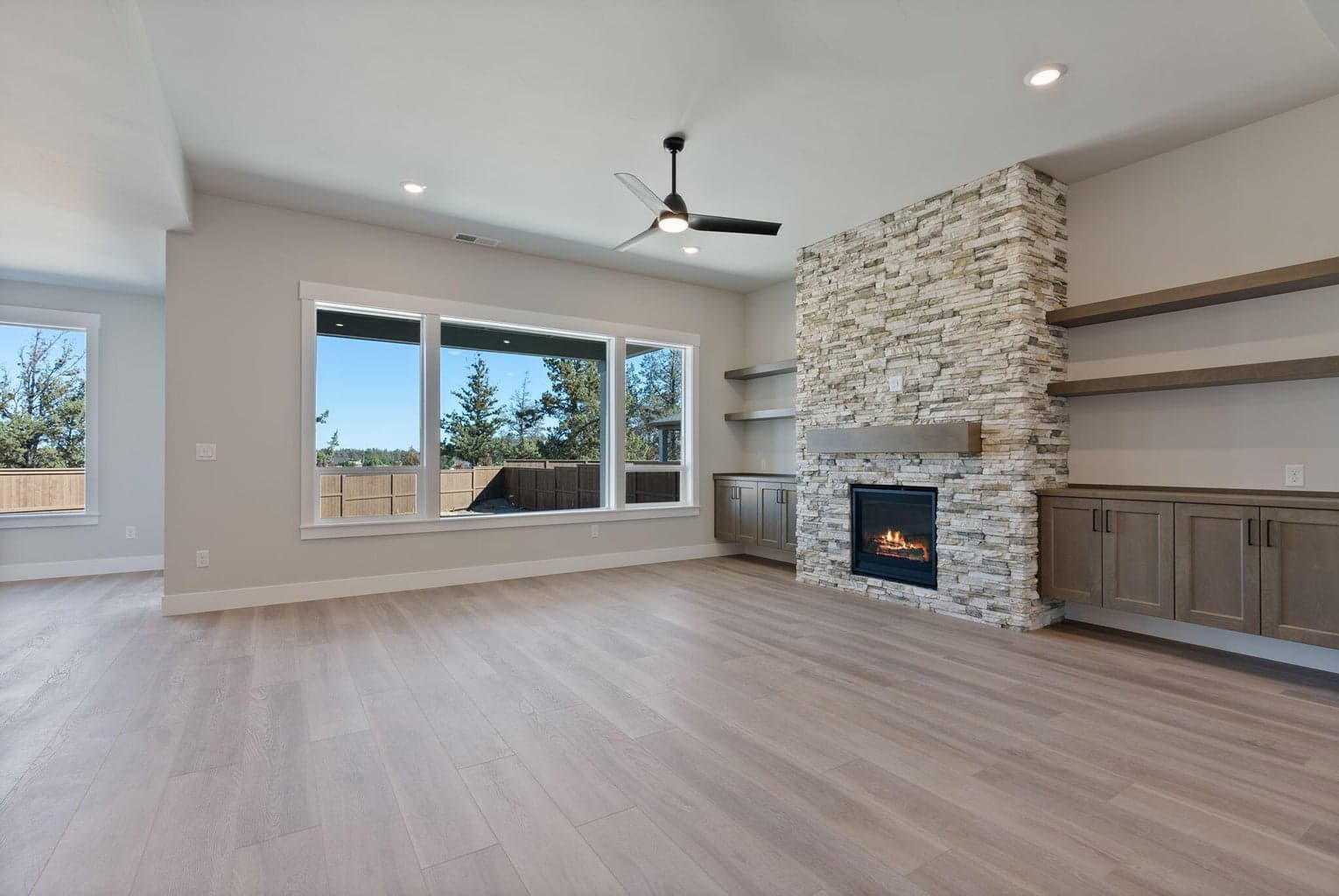 Photo of 3739 NE Suchy Street 6 of 64