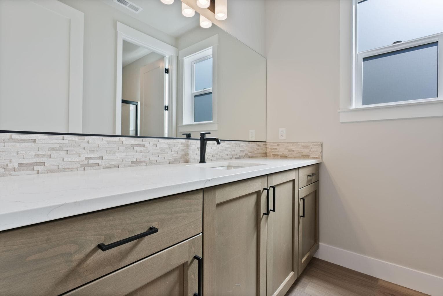 Photo of 3739 NE Suchy Street 27 of 64