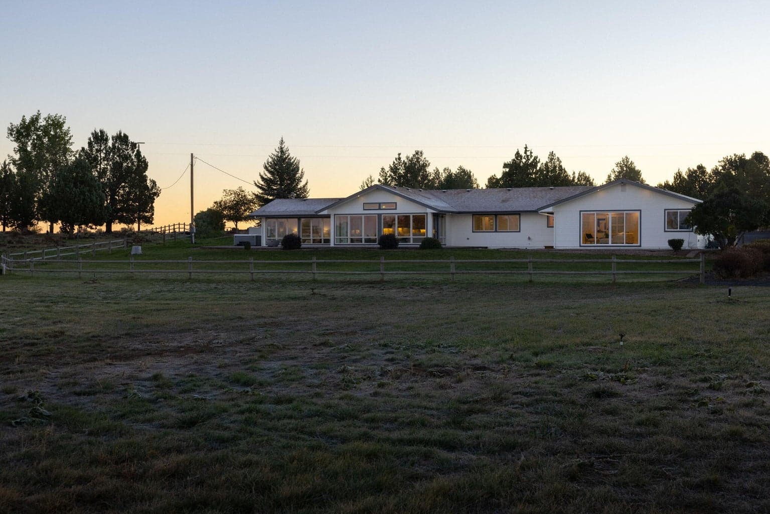 Photo of 22321 McArdle 3 of 39