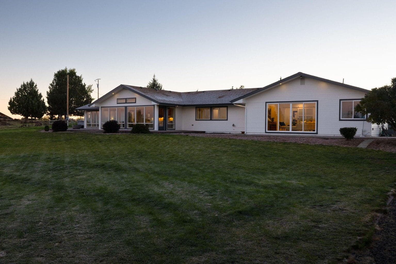 Photo of 22321 McArdle 4 of 39