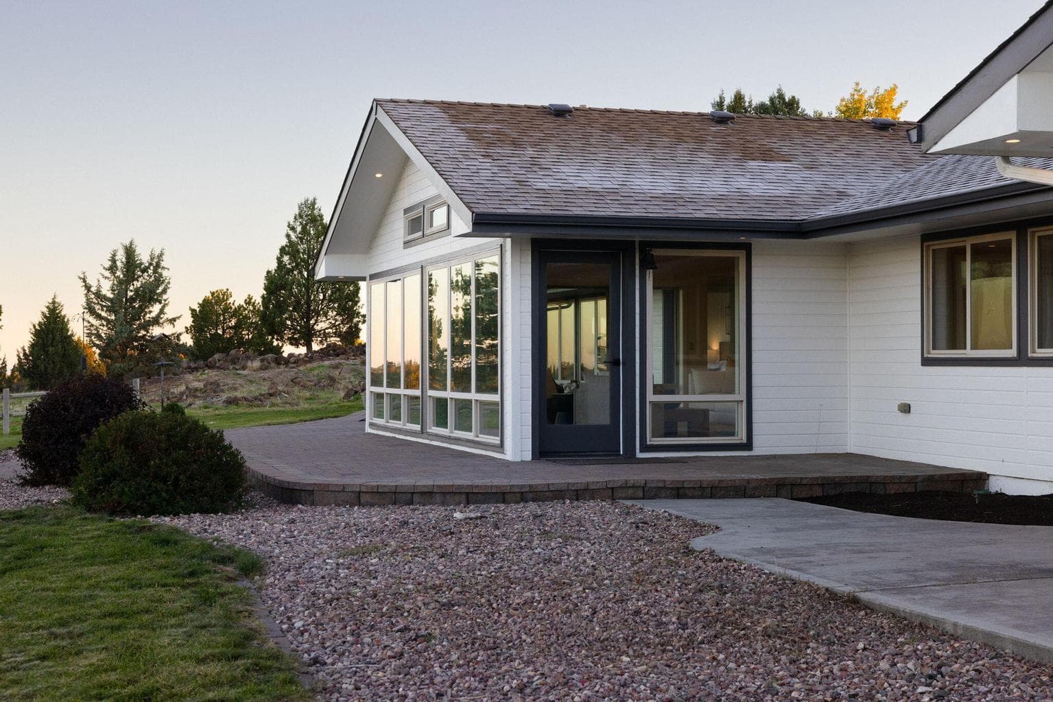 Photo of 22321 McArdle Road 6 of 39