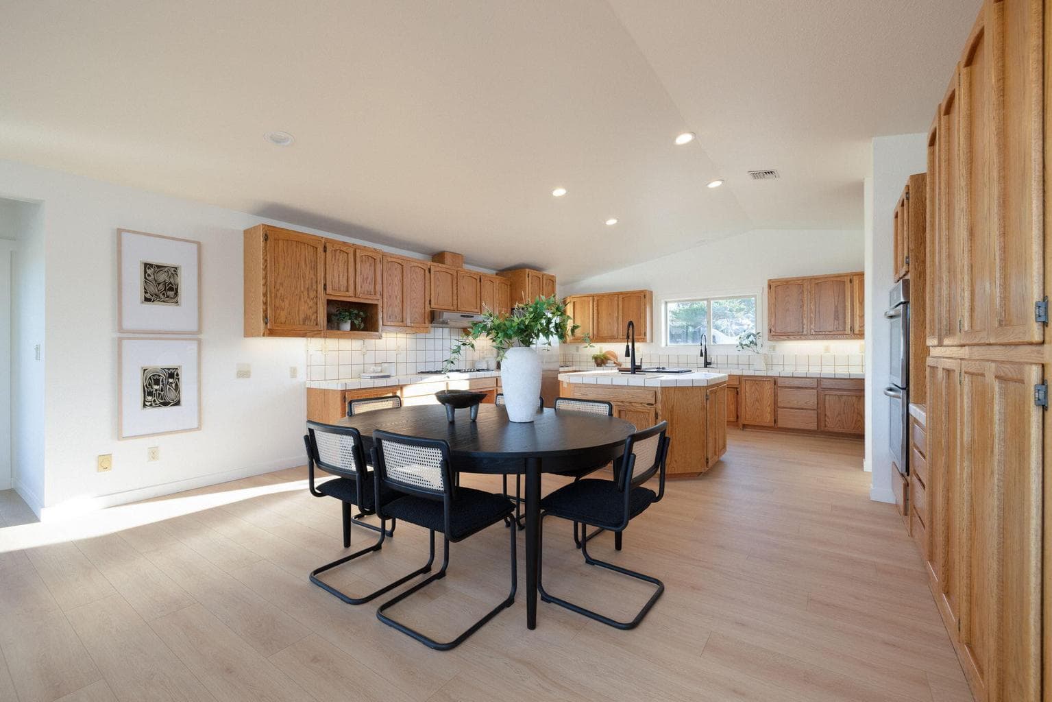 Photo of 22321 McArdle Road 15 of 39