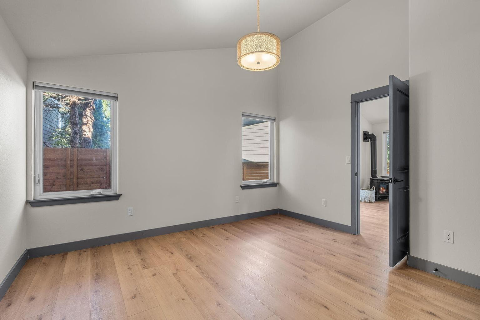 Photo of 458 NW Princess Court 33 of 57