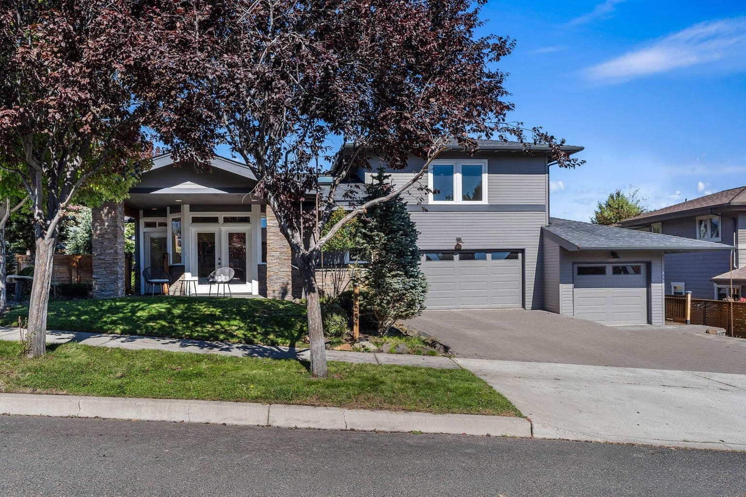 Photo of 458 NW Princess Court 38 of 57