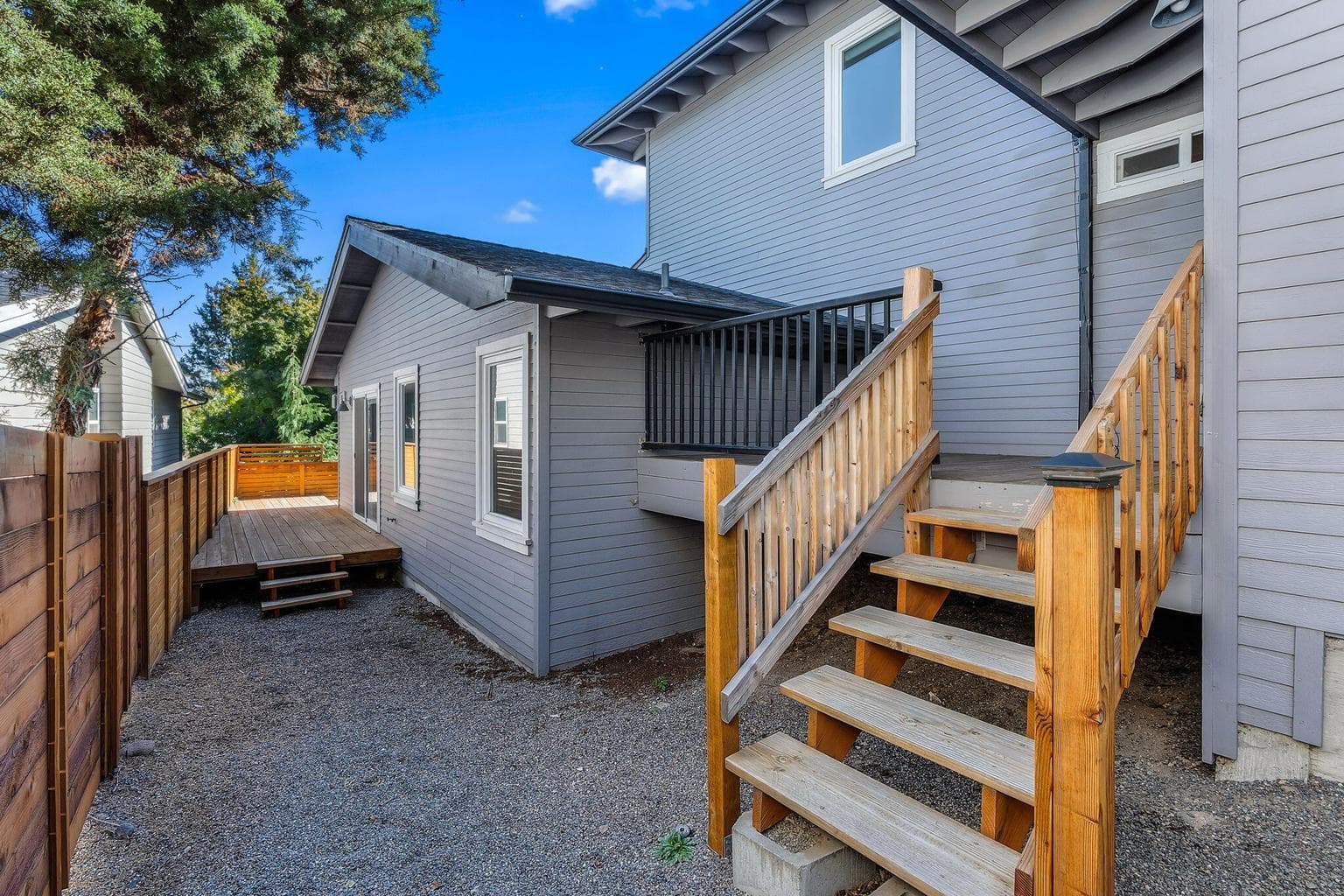 Photo of 458 NW Princess Court 19 of 57