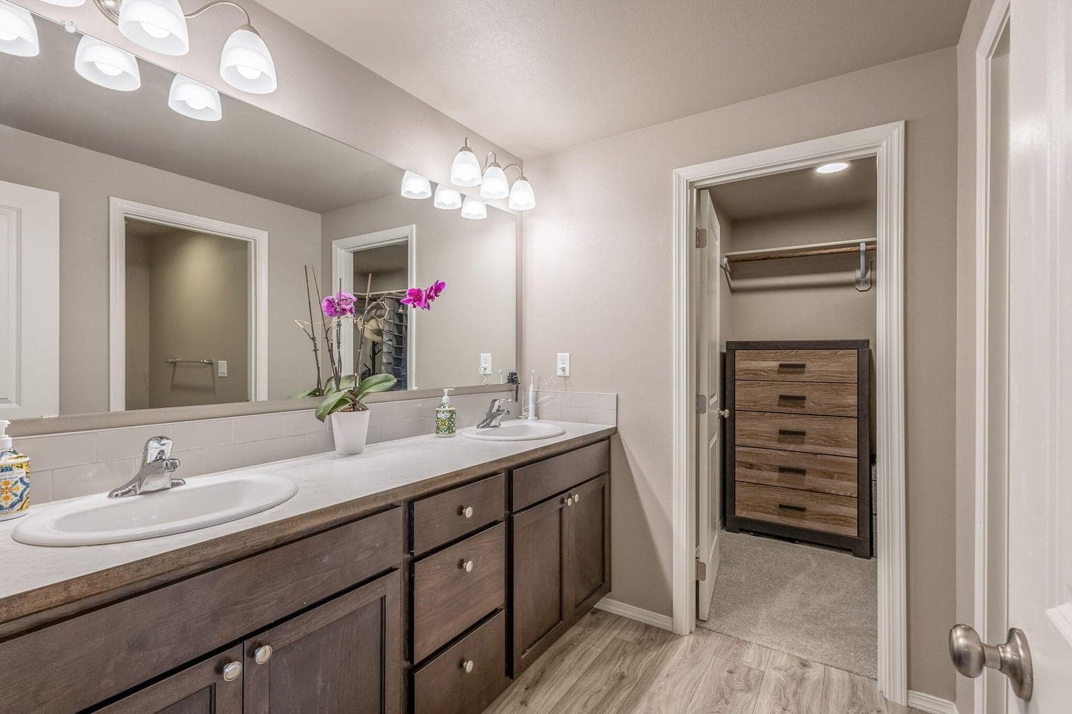 Photo of 2535 NW Upas Way 15 of 33