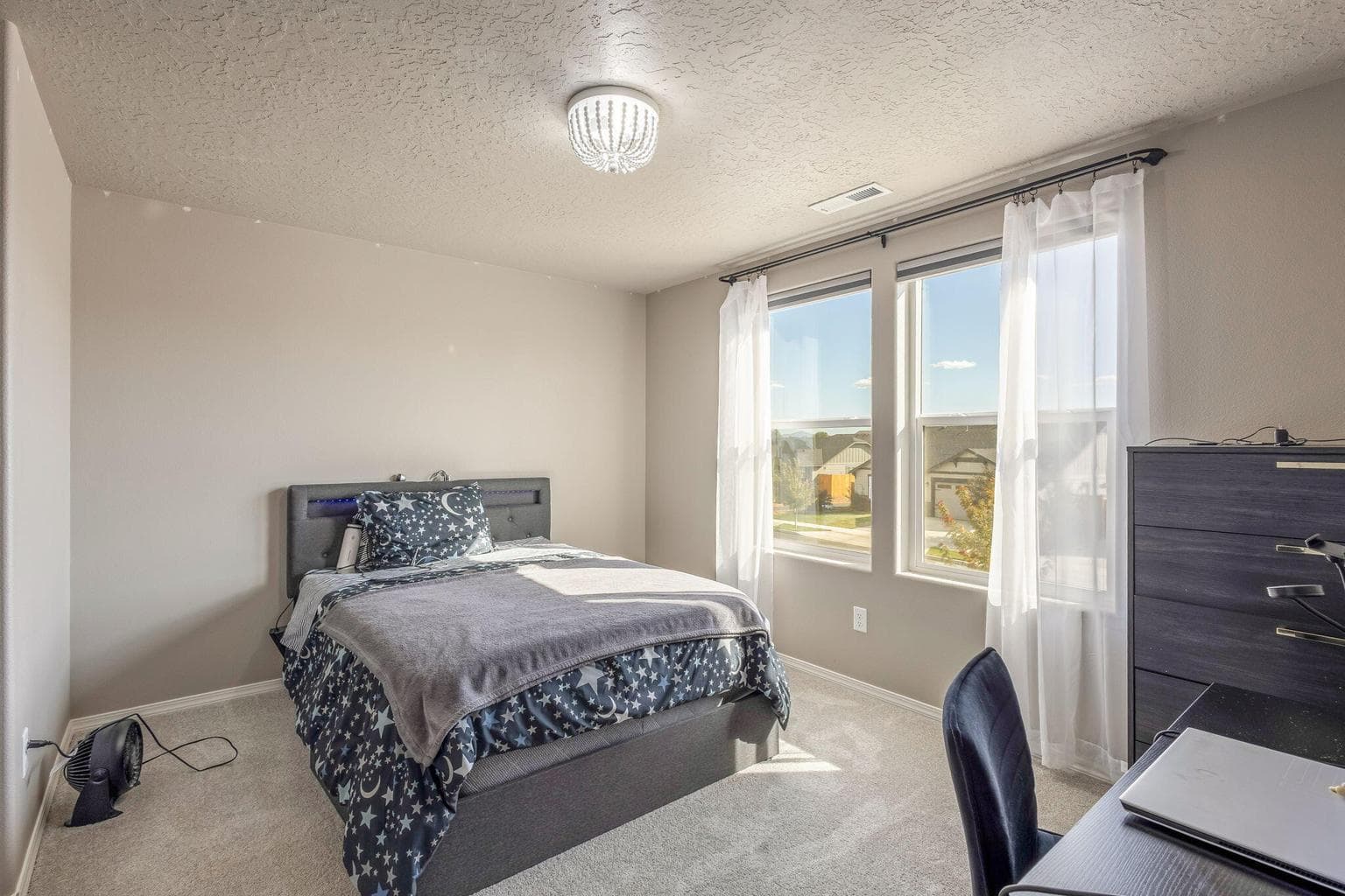 Photo of 2535 NW Upas Way 20 of 33